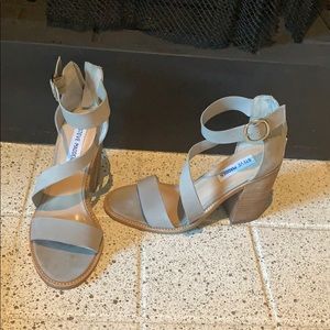 Steve Madden Grey strap heels